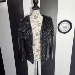 Elegant Black Faux Fur Women's Teddy Jacket